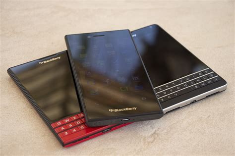 BlackBerry 10.3.3 autoloaders now available for developers.